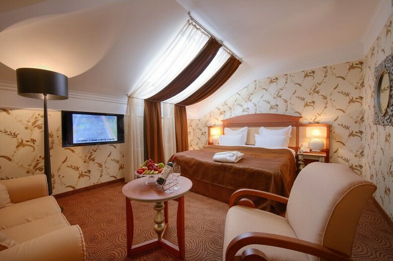Hotel Dvor Podznoeva
