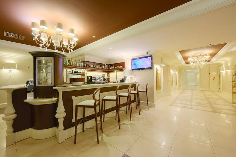 Hotel Dvor Podznoeva
