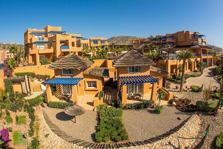 Hotel Paradis Plage Surf Yoga & Spa Resort