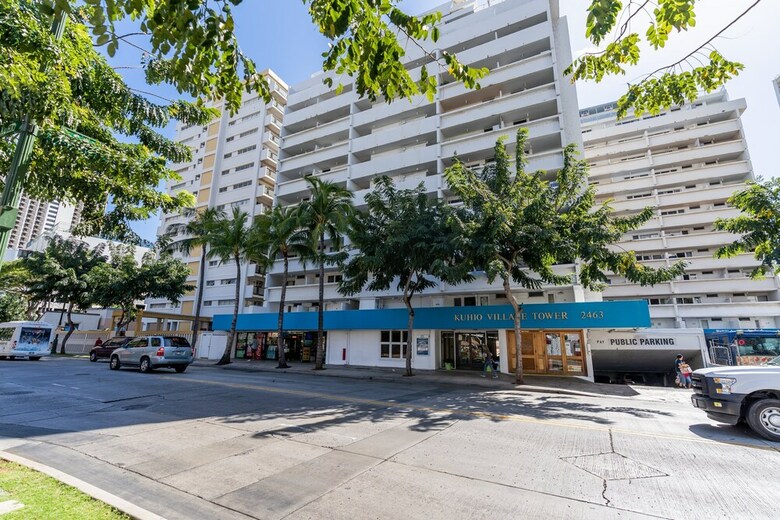 Newly Renovated Studio Two Blocks From The Beach
