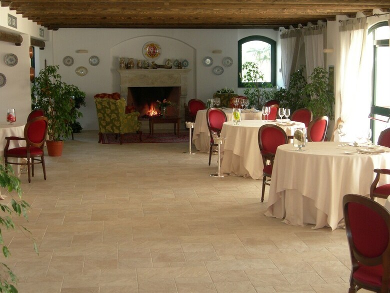 Hotel Masseria Relais Del Cardinale