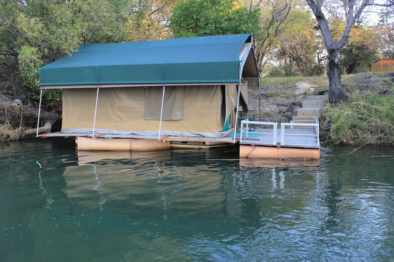 Ndhovu Safari Lodge - Campground