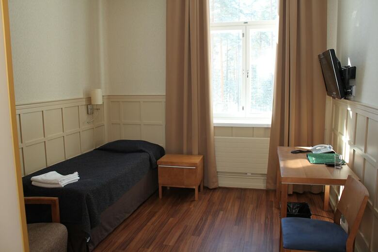 Kruunupuisto Hotel