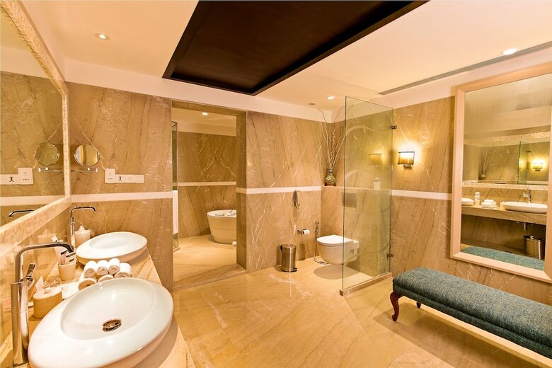 Hotel The Lalit Jaipur