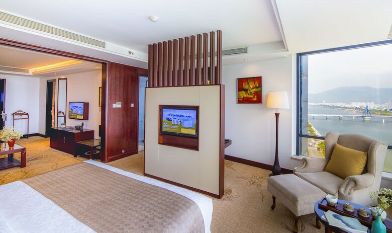 Brilliant Hotel