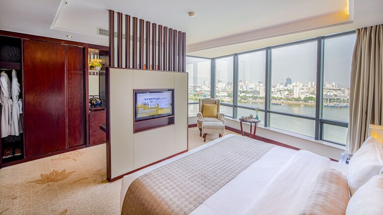Brilliant Hotel
