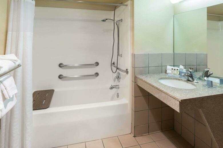 Hotel Hawthorn Suites By Wyndham Napa Valley