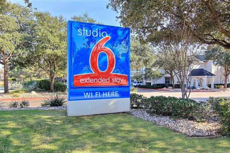 Motel Studio 6 Austin, Tx - Midtown