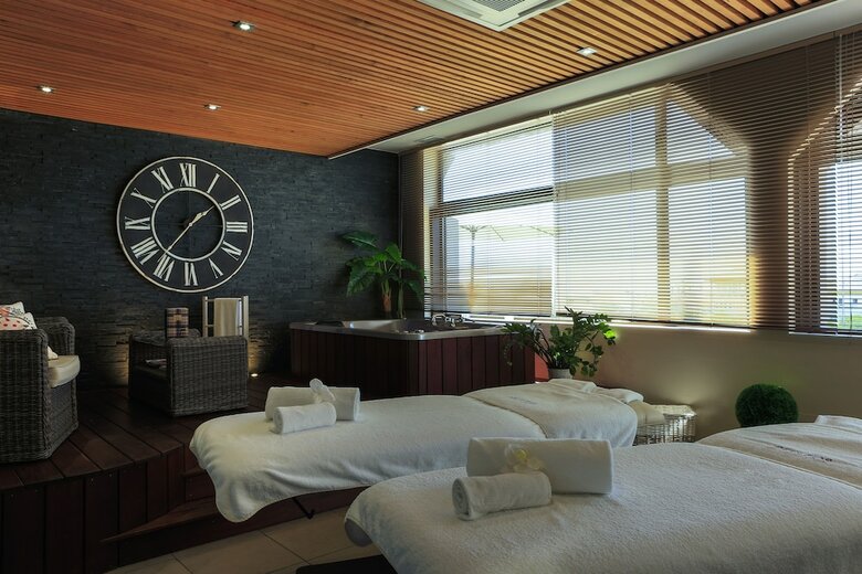 Hotel C�te Ouest Thalasso&spa Les Sables D'olonne Mgallery By Sofitel