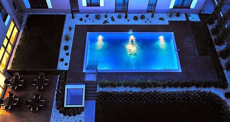 Aparthotel Melrose Apartments 2
