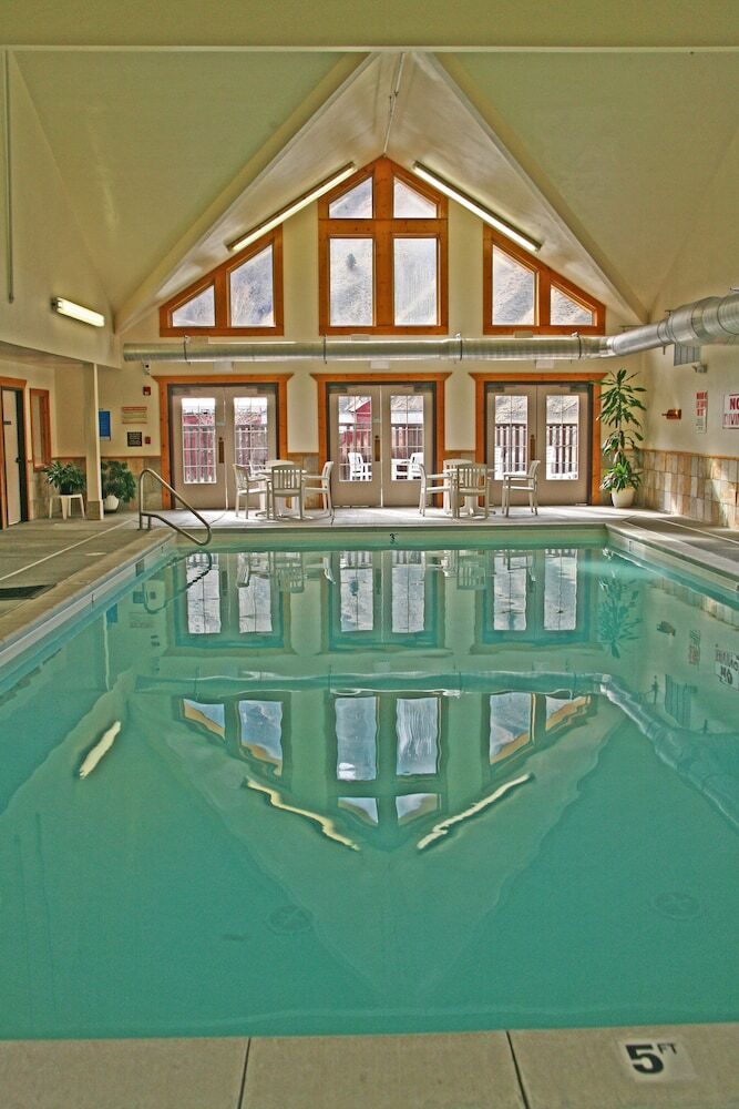 Hotel Salmon Rapids Lodge