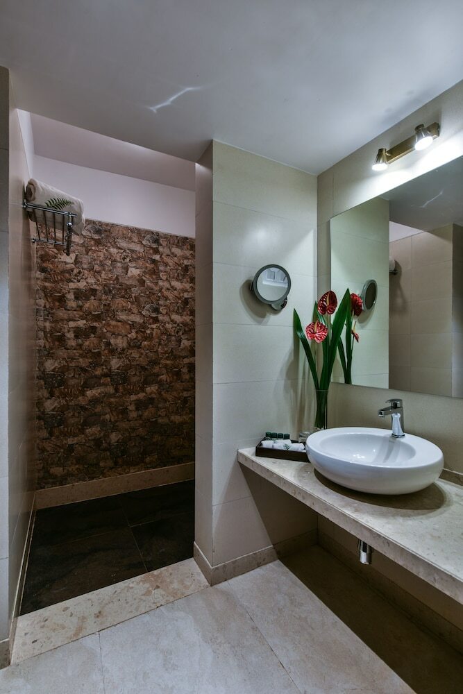 Hotel The Fern Samali Resort
