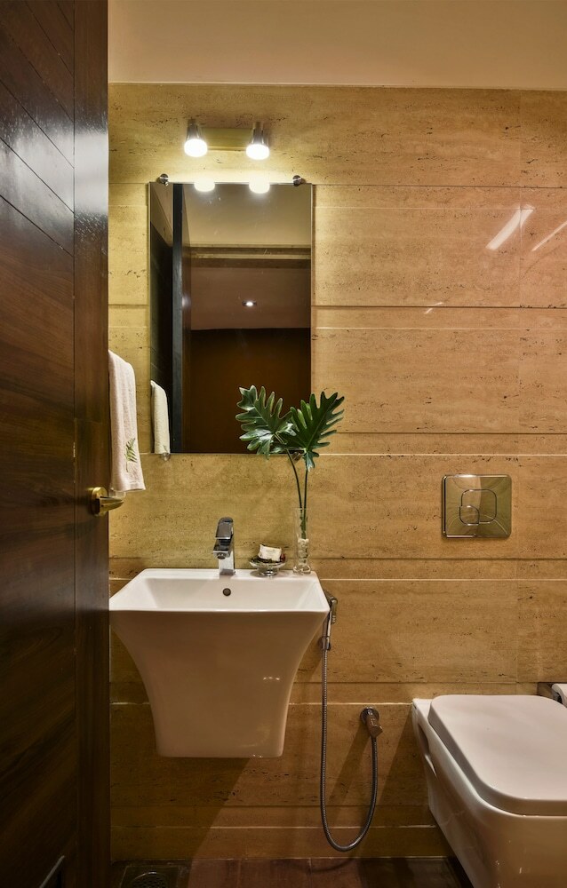 Hotel The Fern Samali Resort