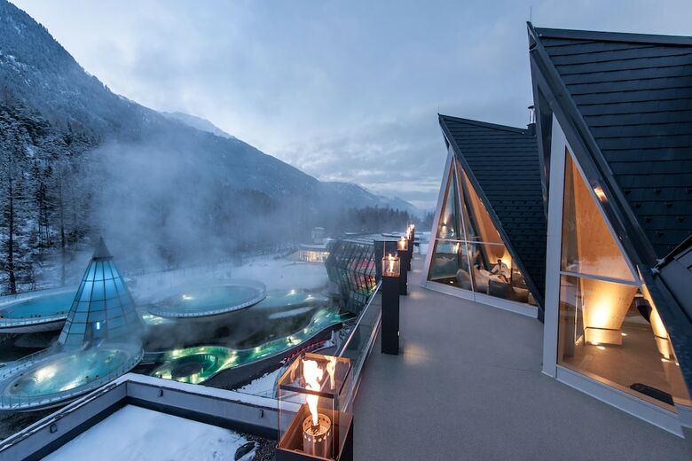 Hotel Aqua Dome - Tirol Therme L�ngenfeld