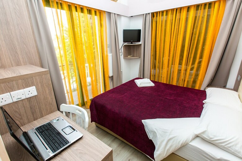 Hotel Fitos Inn Guest House