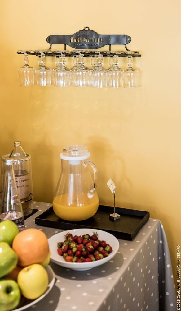 Hotel H�tel La Magnanerie, C�t� Bistro