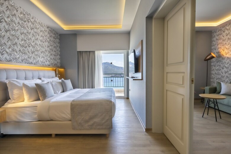 Hotel Dolce By Wyndham Attica Riviera