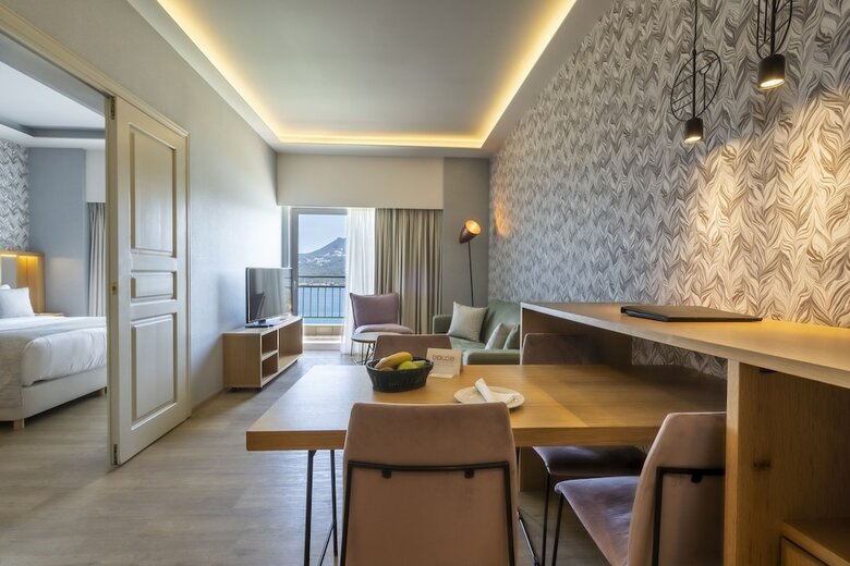 Hotel Dolce By Wyndham Attica Riviera