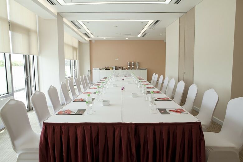 Hotel Ibis Saigon South