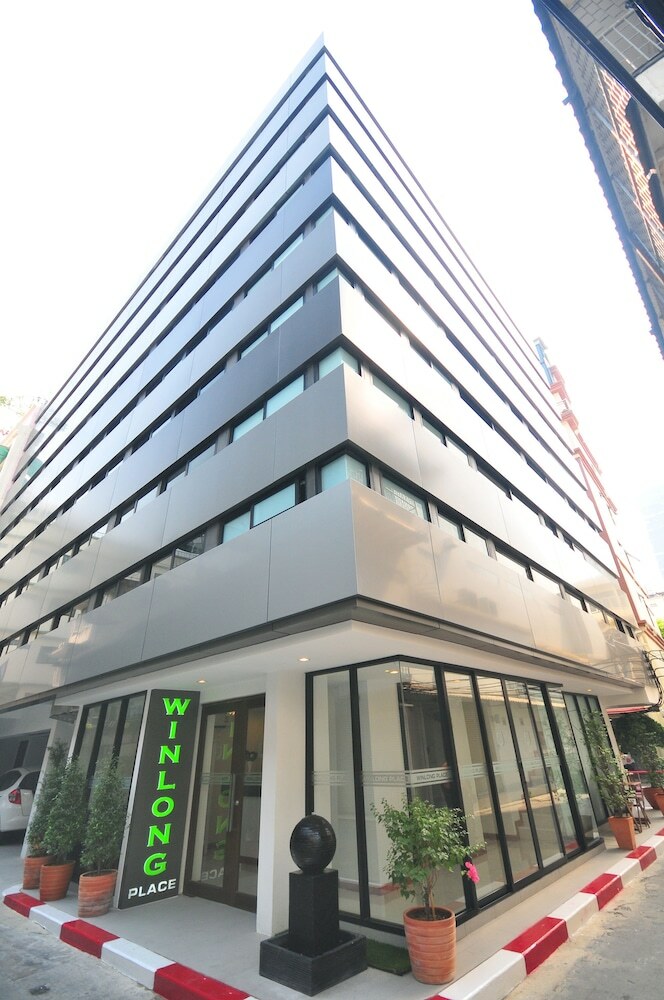 Hotel Win Long Place Serviced Apartment