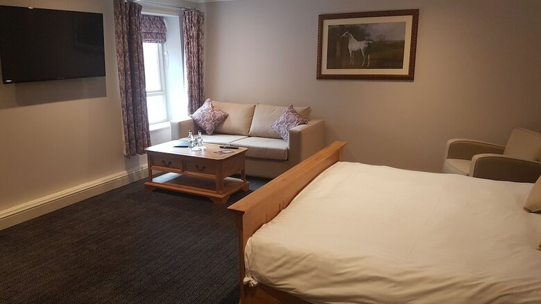 Stone House Hotel