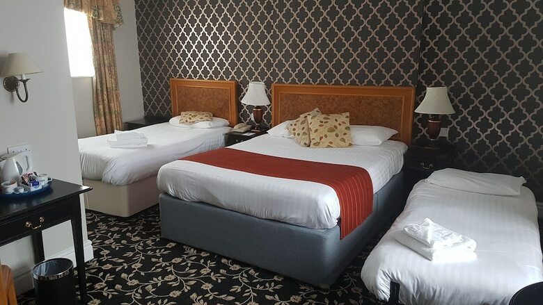 Stone House Hotel
