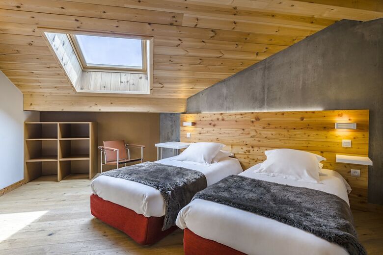 Anova Hotel & Spa