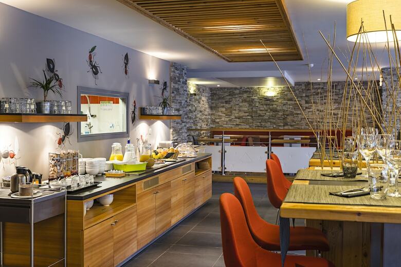 Anova Hotel & Spa