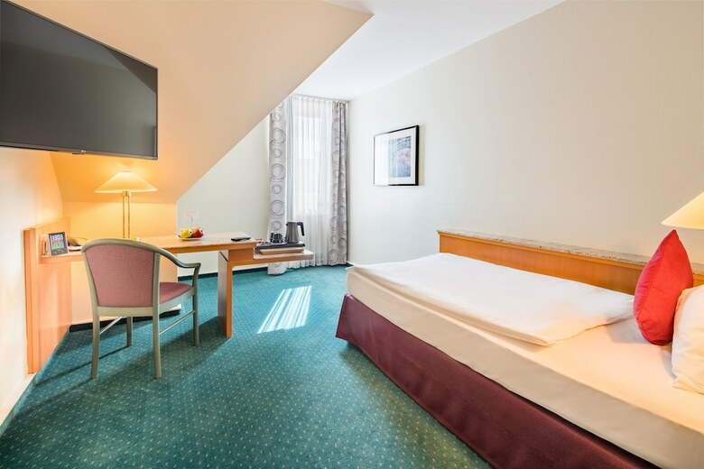 Plaza Hotel Blankenburg Ditzingen, Sure Hotel Collection