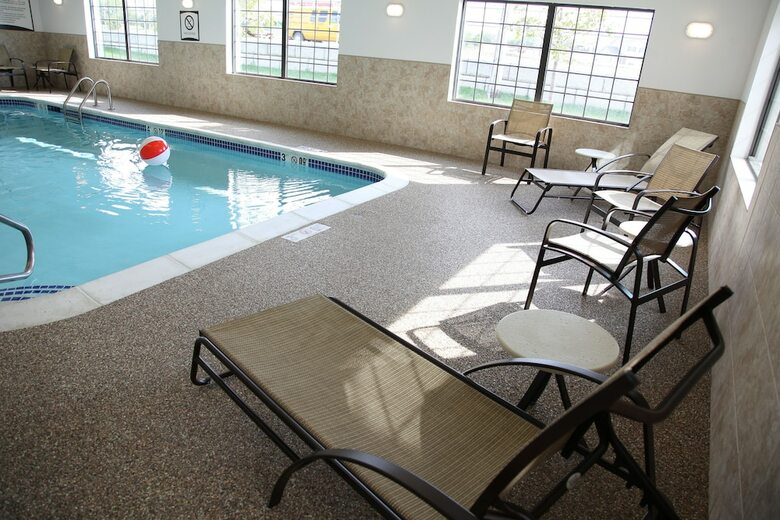 Hotel Staybridge Suites Lincoln Northeast