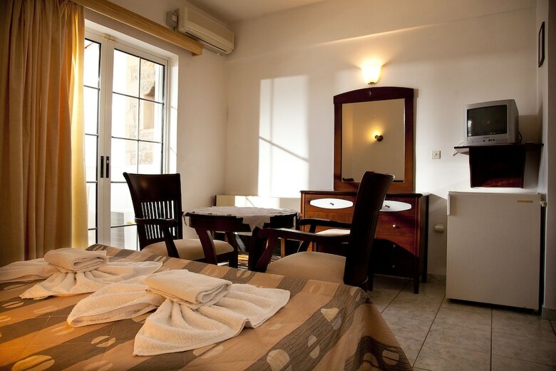 Filoxenia Hotel