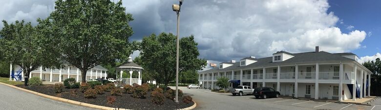 Hotel Baymont By Wyndham Anderson Clemson
