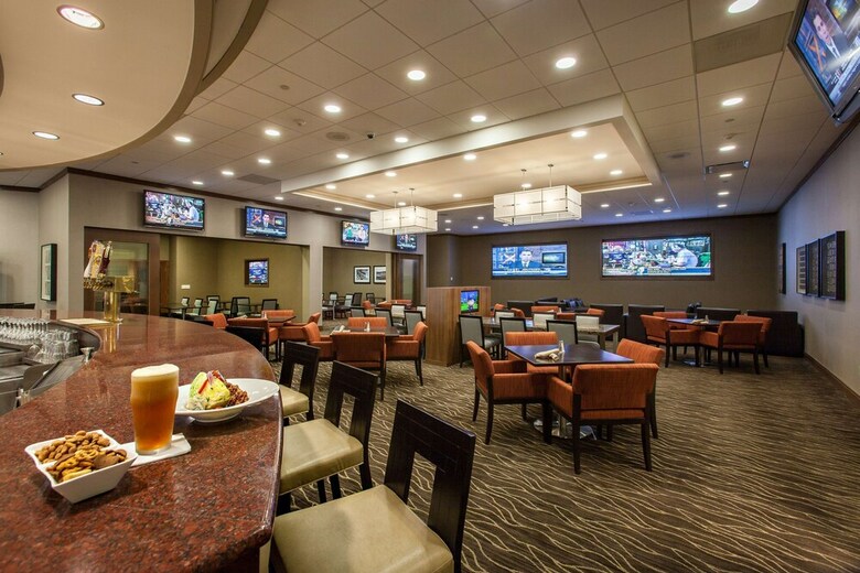 Hotel Doubletree By Hilton Pittsburgh Green Tree
