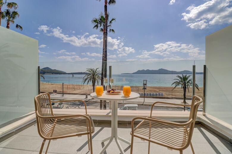Hotel Hoposa Pollentia