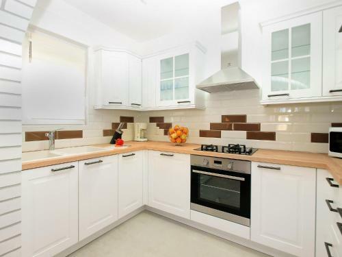 Holiday Home Villa Angelina 258