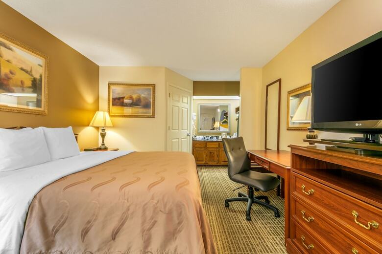 Hotel Quality Inn Johnson City