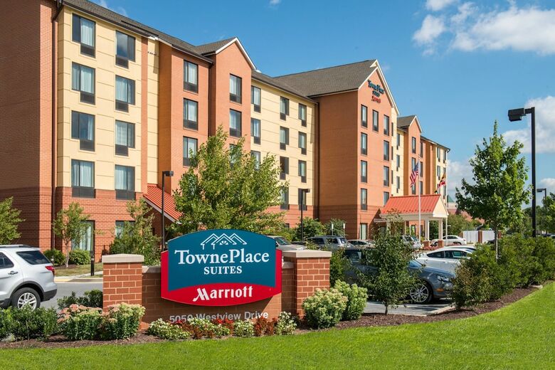 Hotel Towneplace Suites By Marriott Frederick