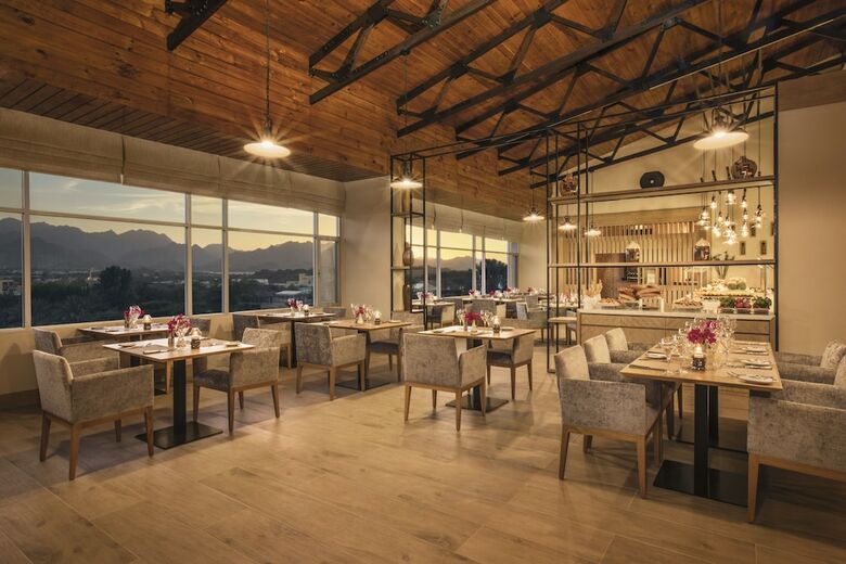 Ja Hatta Fort Hotel