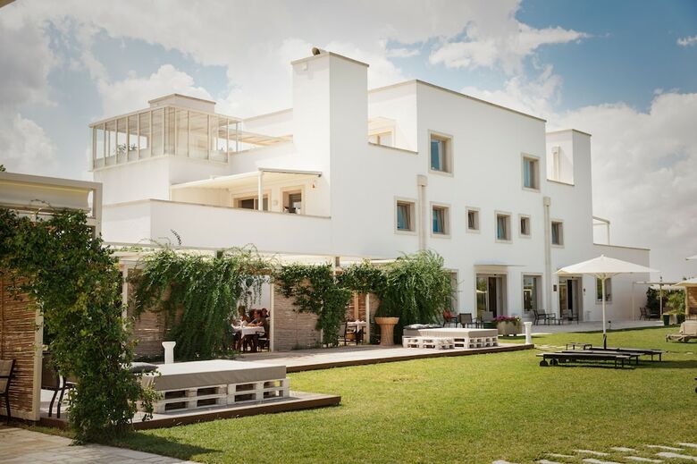 Hotel Furnirussi Tenuta