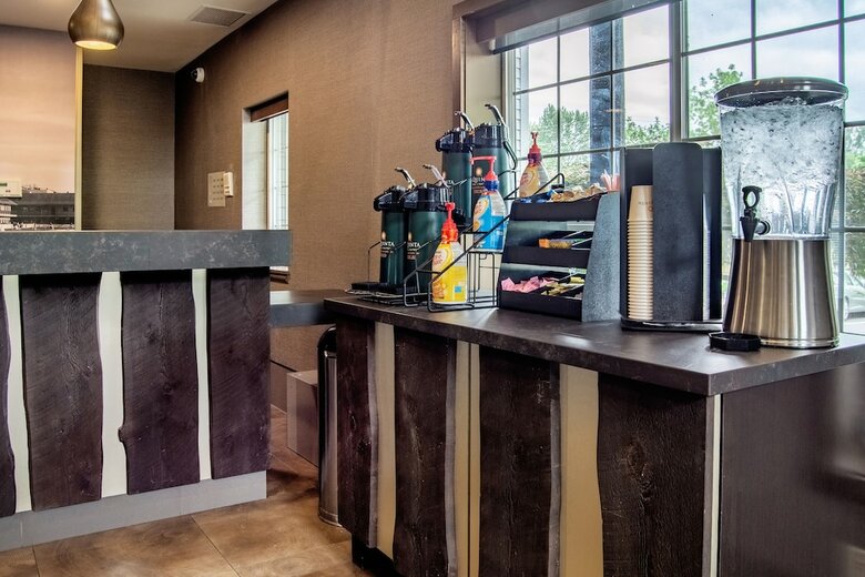 Hotel La Quinta Inn & Suites By Wyndham Eugene
