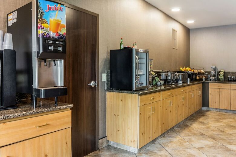 Hotel La Quinta Inn & Suites By Wyndham Eugene