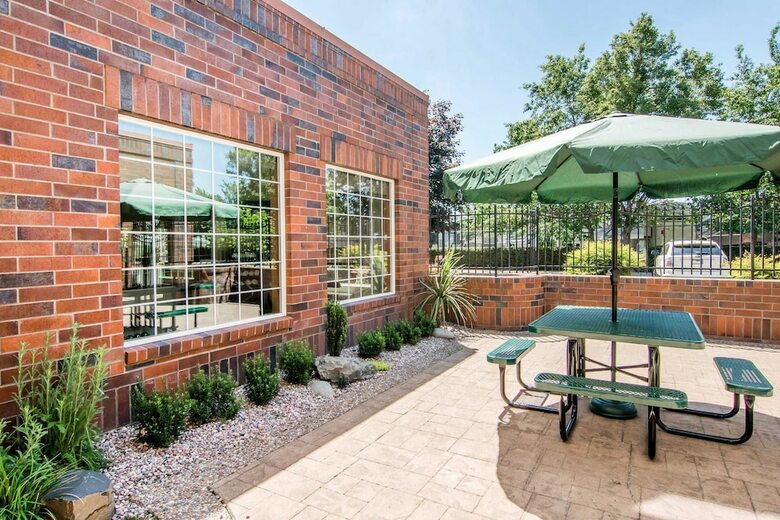 Hotel Comfort Suites Linn County