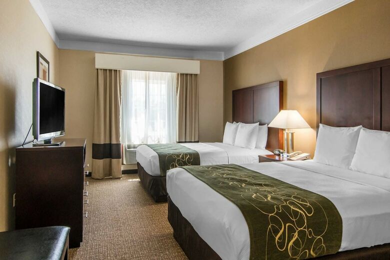 Hotel Comfort Suites Linn County