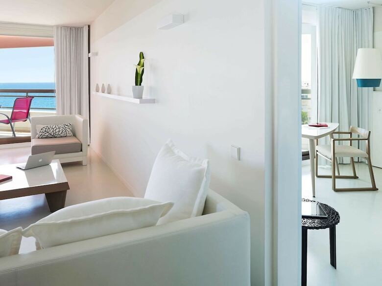 Pullman Cannes Mandelieu Royal Casino Hotel