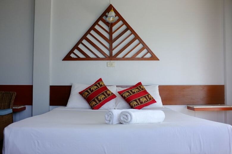 Apartamento Thaniza Beachfront Resort