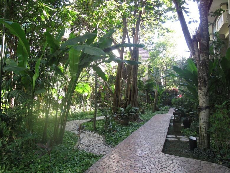 Apartamento Hotel Kumala Pantai