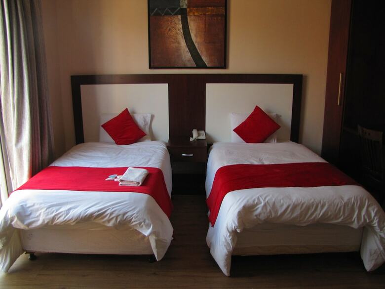 Posada Silver Oak Luxury Accommodation