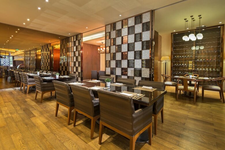 Hotel Crowne Plaza Sanya City Center