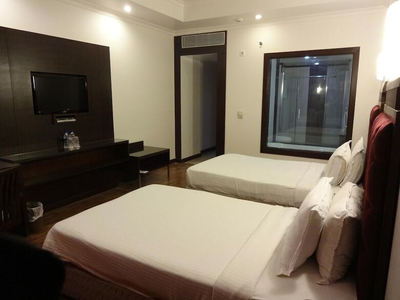 The Hotel Hindusthan International