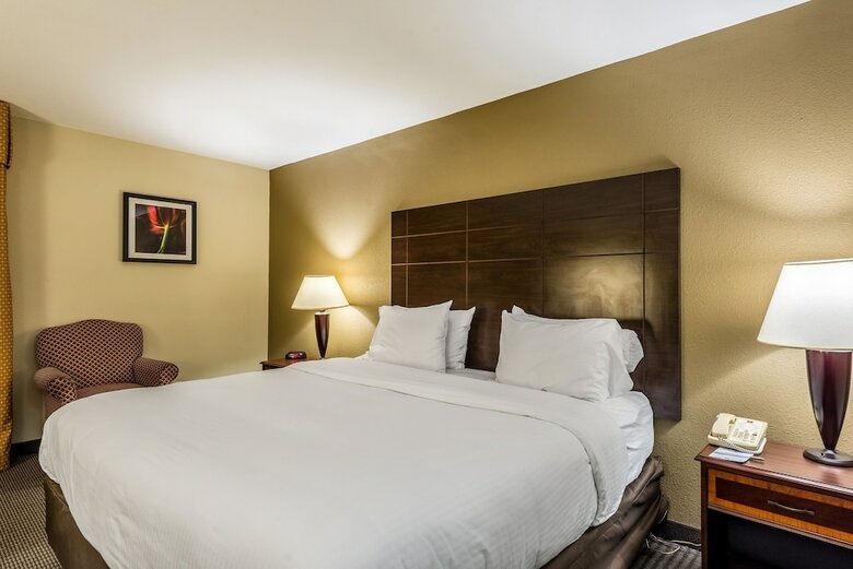 Clarion Hotel - Cincinnati North